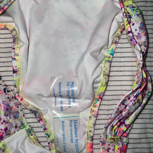 Victoria Secret Swimsuit - Picture 6 of 6